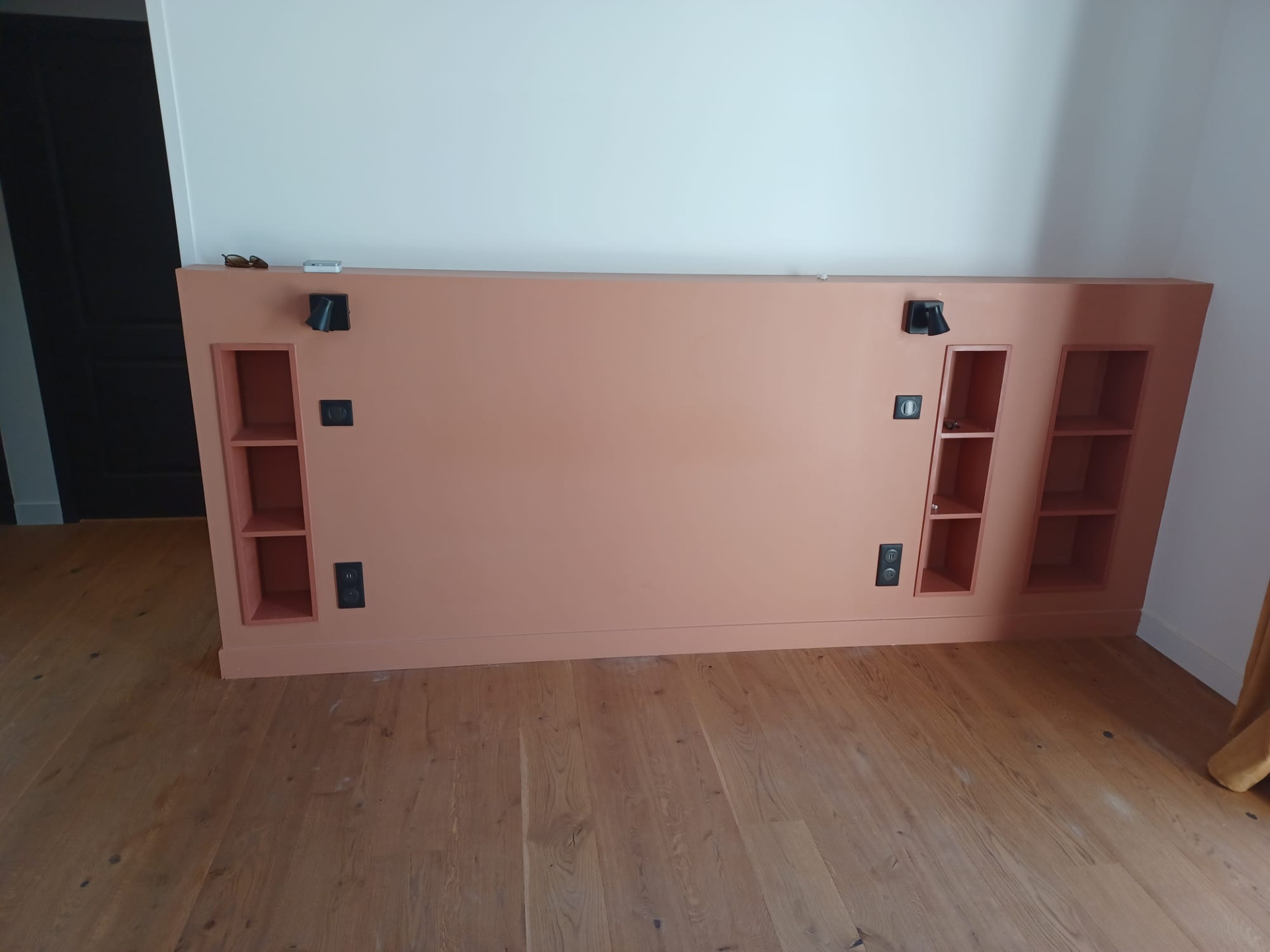 Mobilier sur mesure pour une chambre -  - Juganu Rénovation