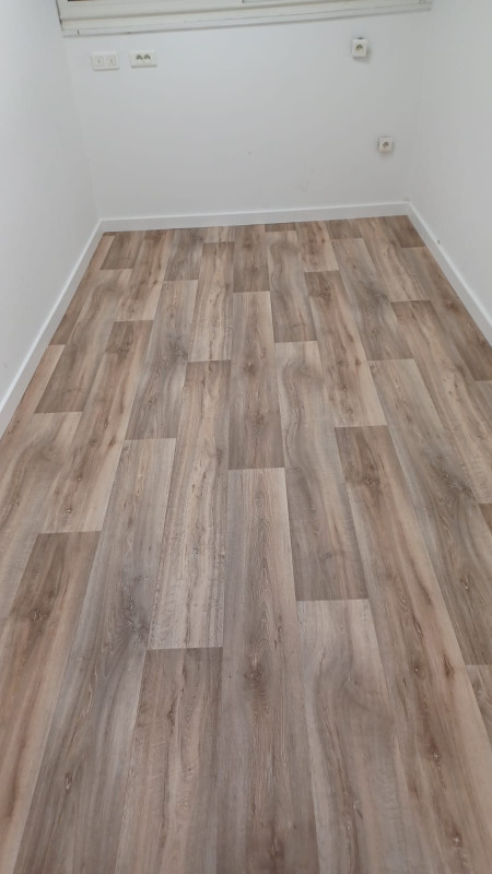 Rénovation des sols et réaménagement d’un espace intérieur -  - Juganu Rénovation